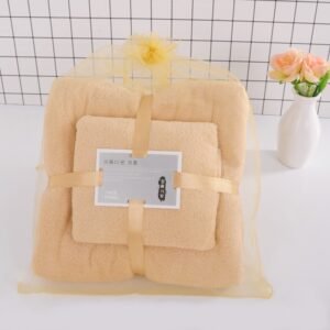 HANDUK NAURA KUNING PERLUSIN